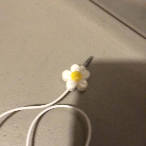 Minnie Mouse headphones - Picture 3 of 3